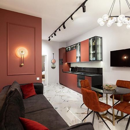 Leogrand Apartments On Tamanska 6 Львов Экстерьер фото