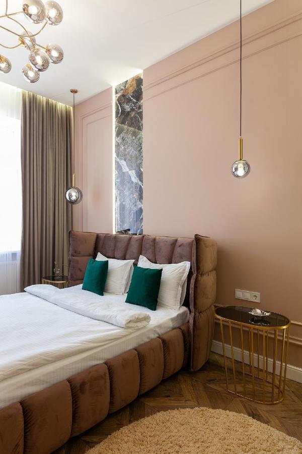 Leogrand Apartments On Tamanska 6 Львов Экстерьер фото